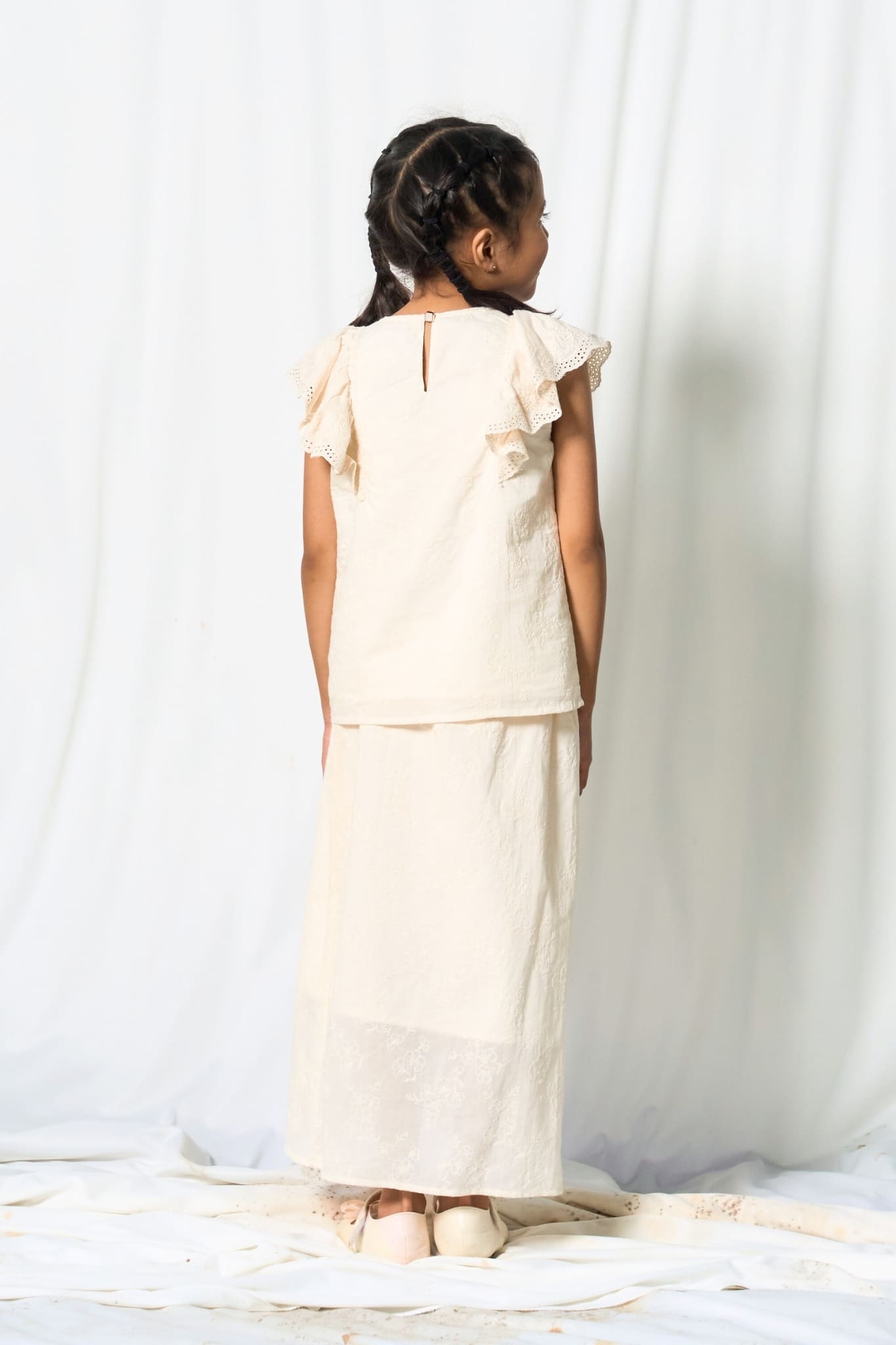 Little Mentiung Seirama in Off White