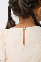 Little Mentiung Seirama in Off White