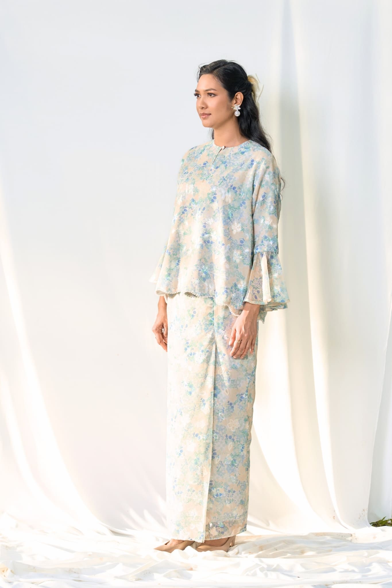 Kurung Melur Seirama in Irama Suria (Blue & Yellow)