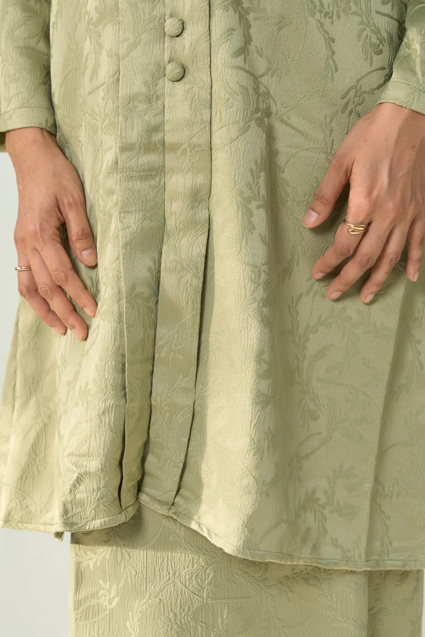 Kebaya Brocade Salma Seirama in Sage Green