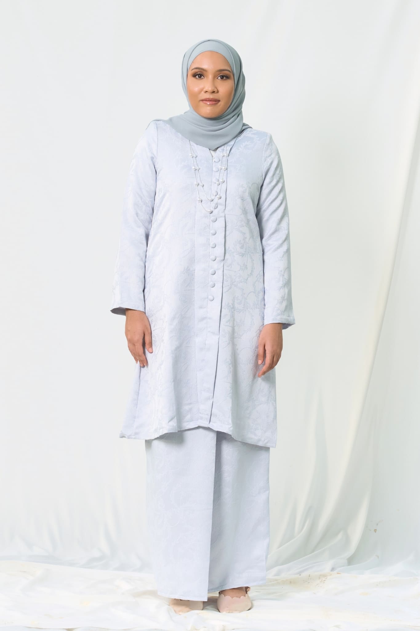 Kebaya Brocade Salma Seirama in Light Blue