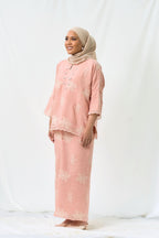 Kurung Kedah Suri Seirama in Rose