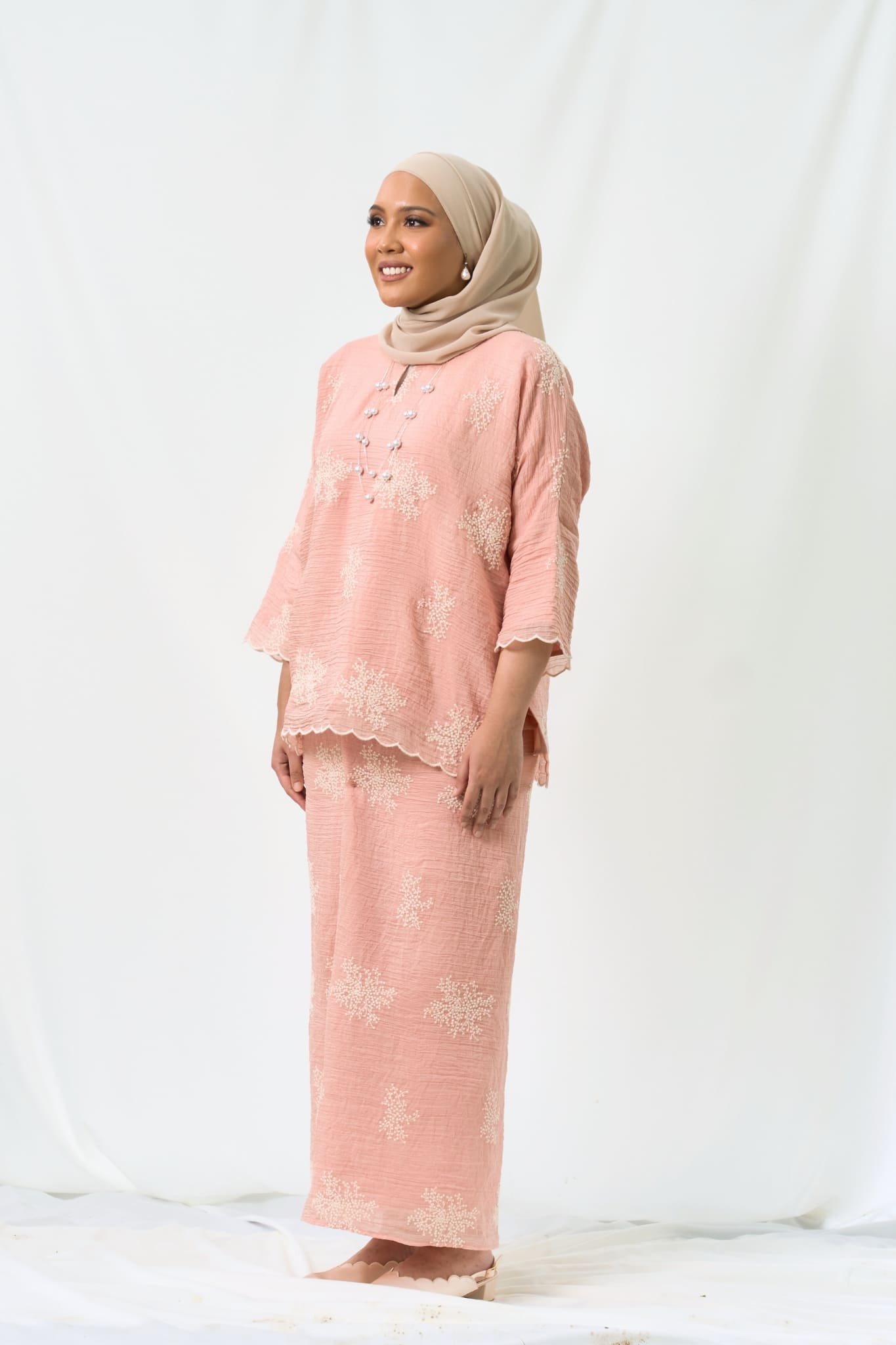 Kurung Kedah Suri Seirama in Rose