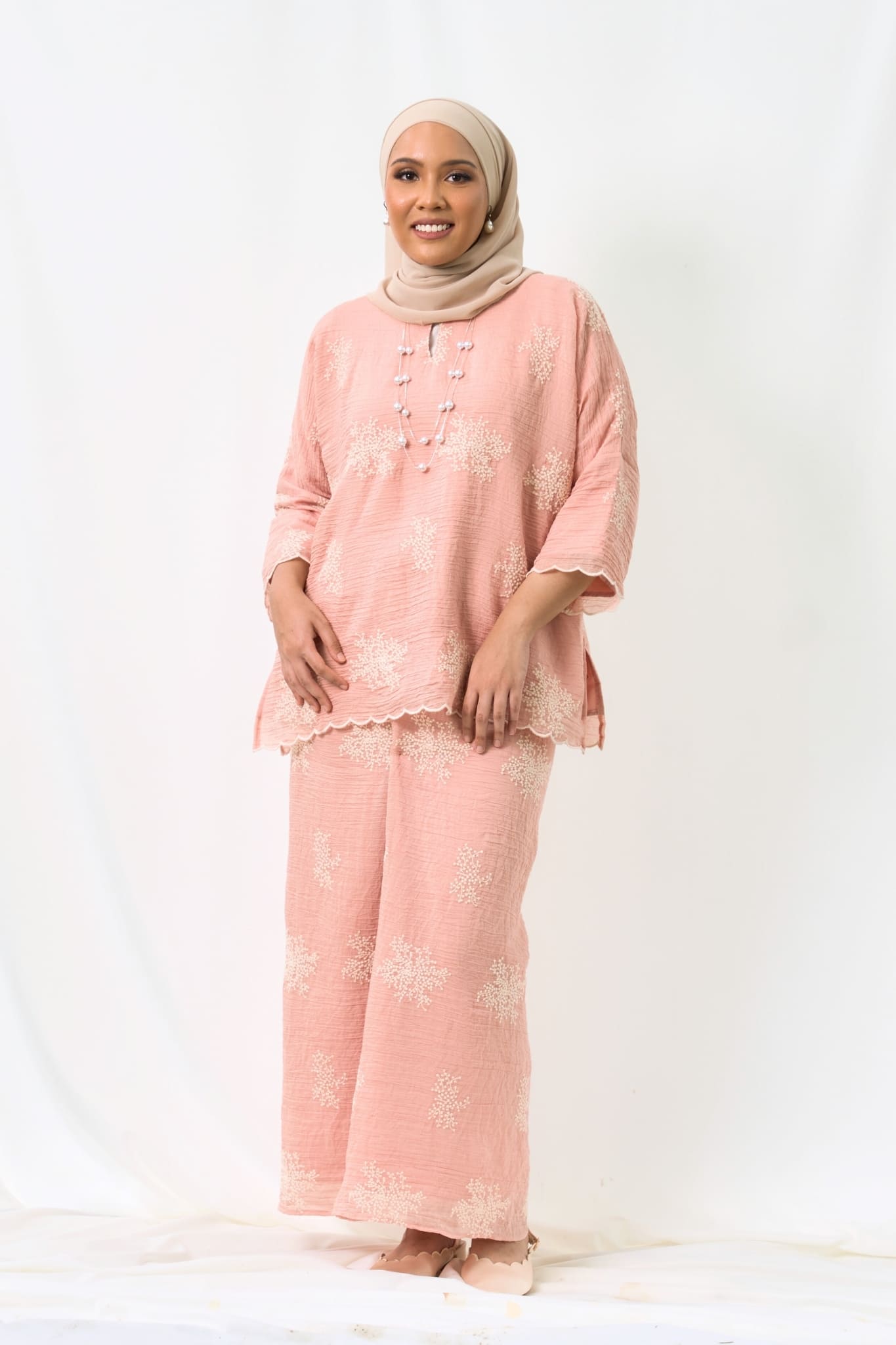Kurung Kedah Suri Seirama in Rose