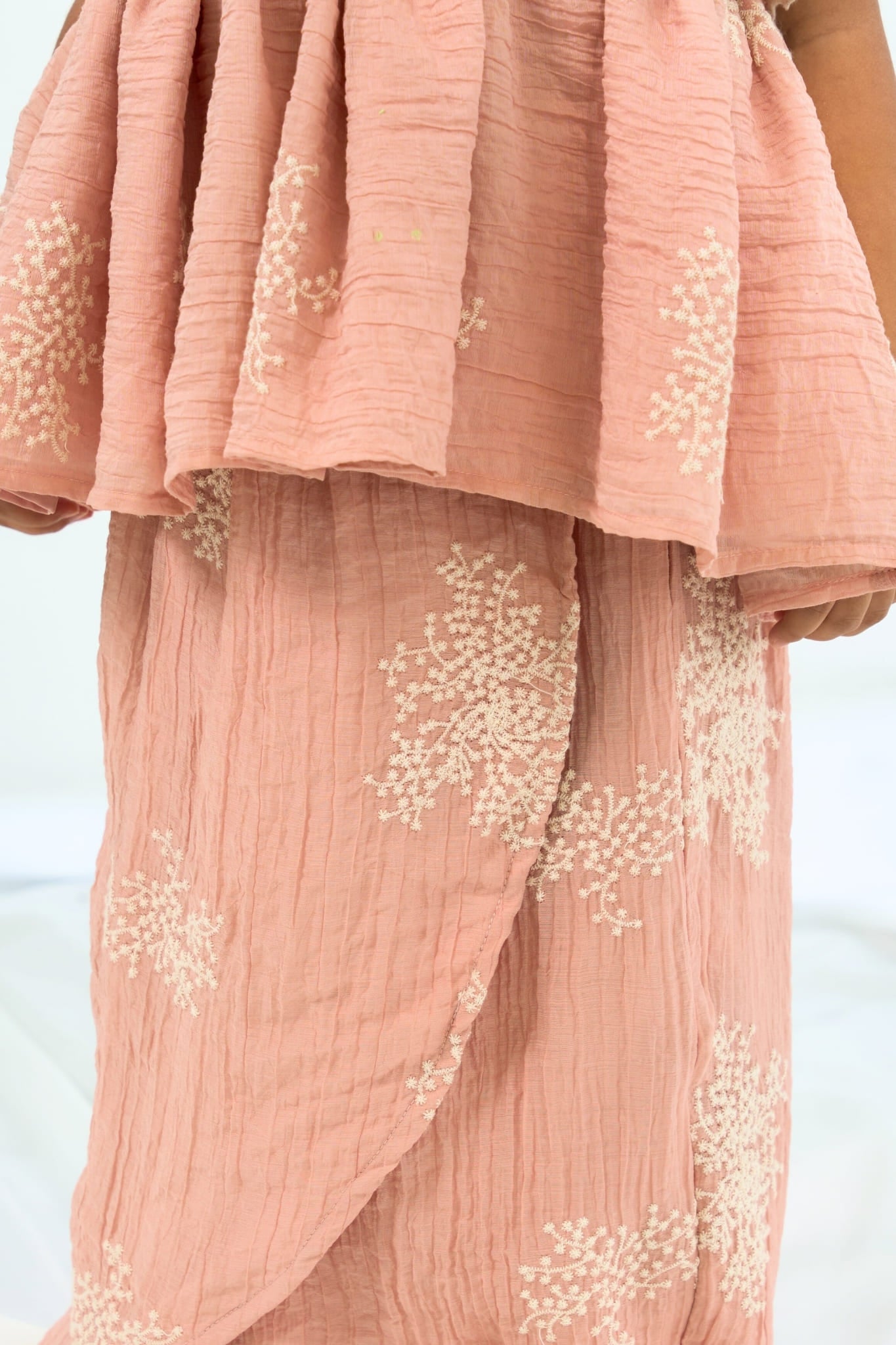 Little Suri Seirama in Rose