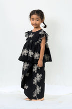 Little Suri Seirama in Black