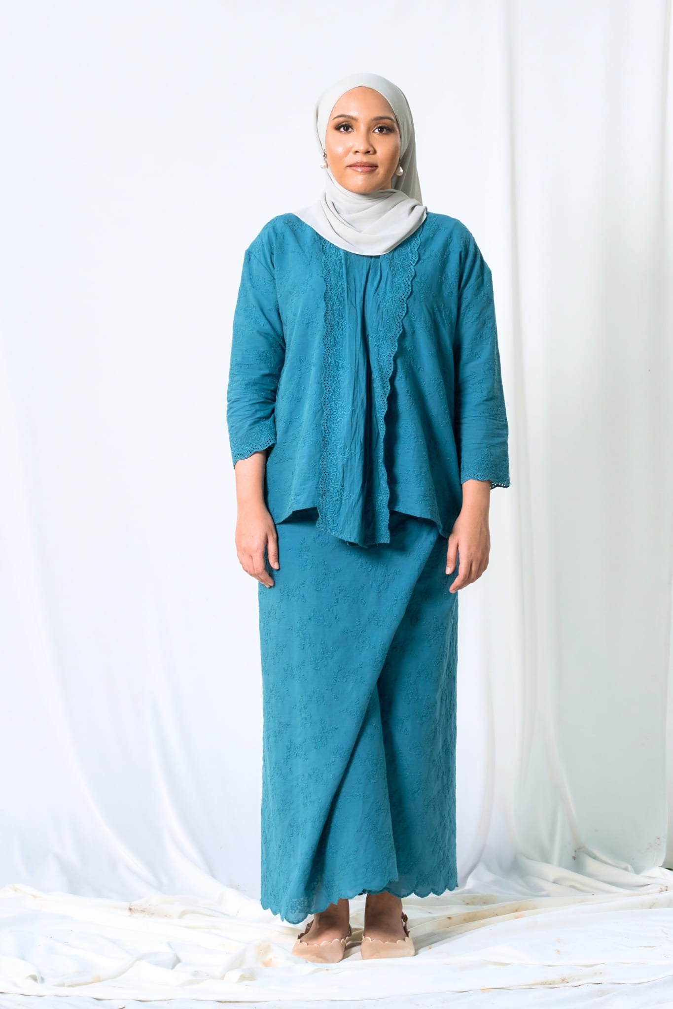 Kebarung Mentiung Seirama in Teal