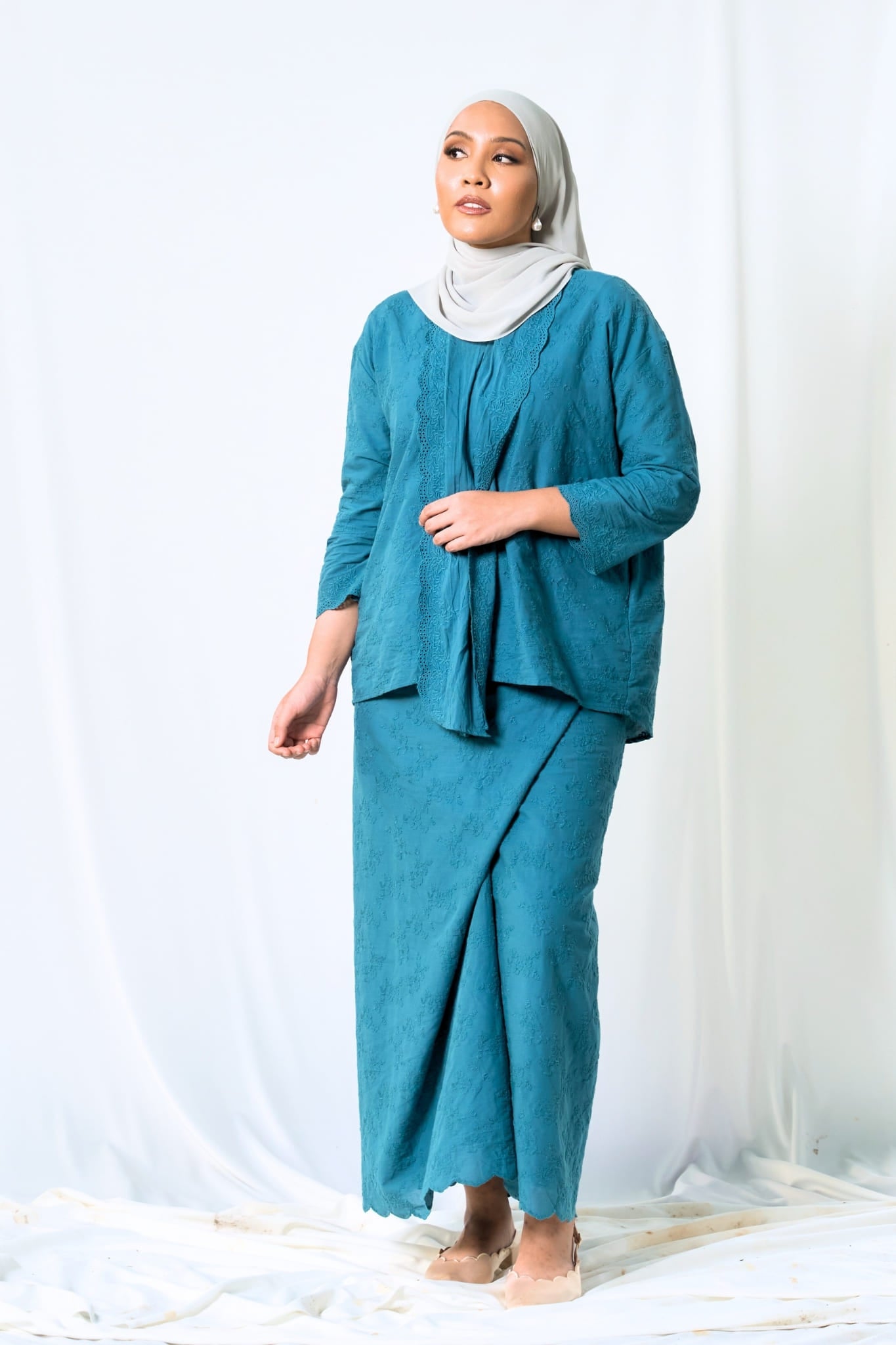 Kebarung Mentiung Seirama in Teal