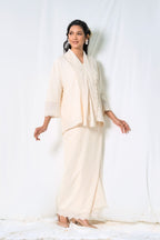 Kebarung Mentiung Seirama in Off White