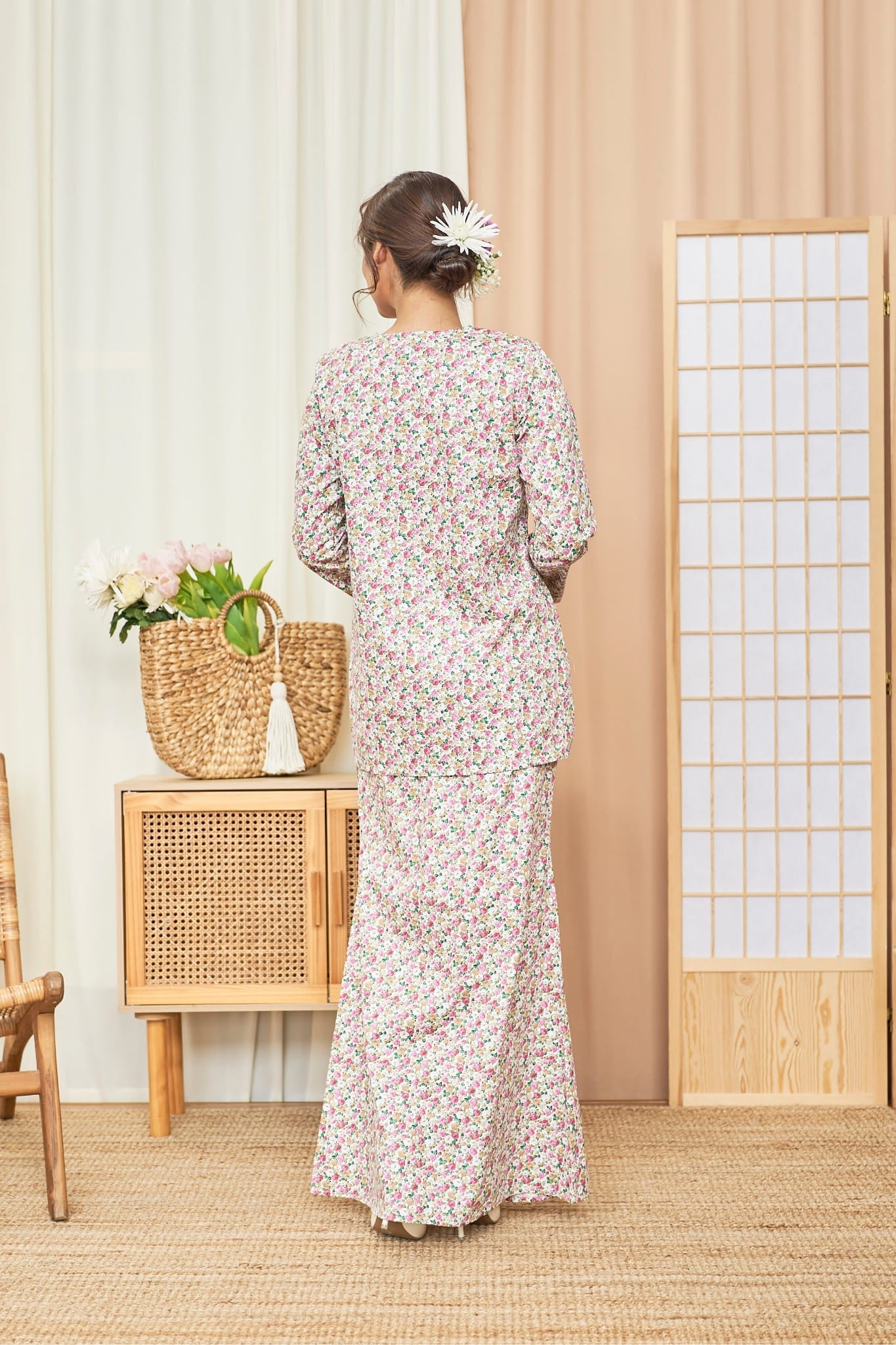 Baju Kedah Qasreena (Rose Meadow)