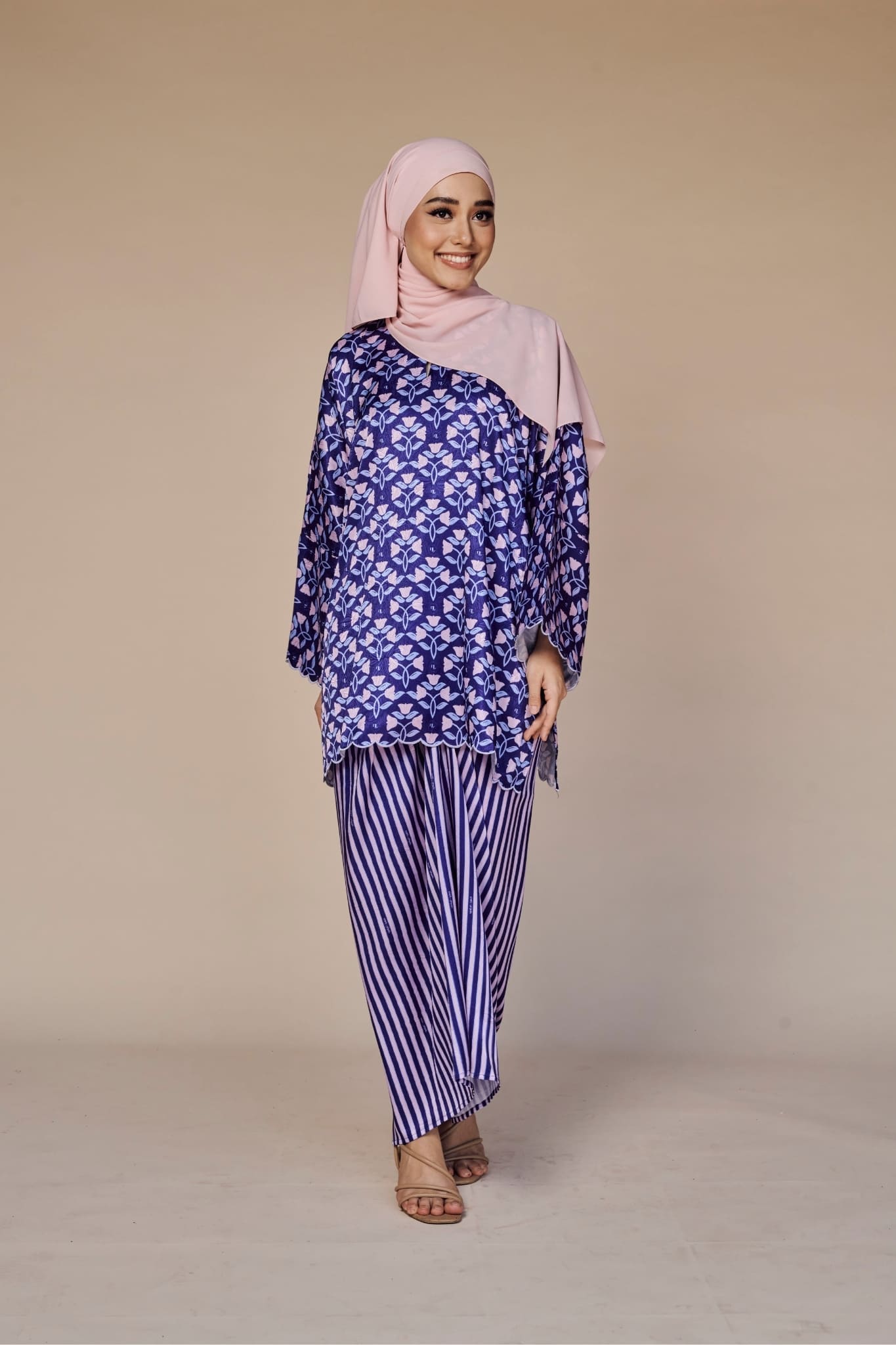 Baju Kurung Lepas Layla