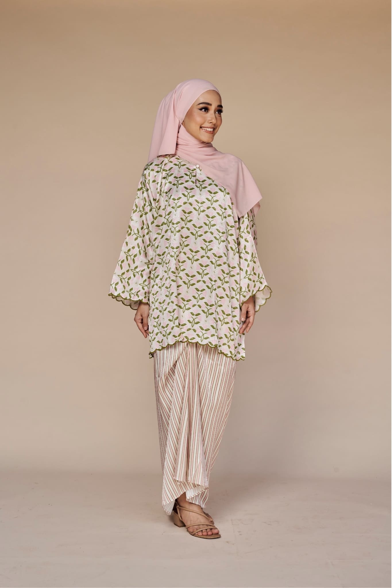 Baju Kurung Lepas Layla