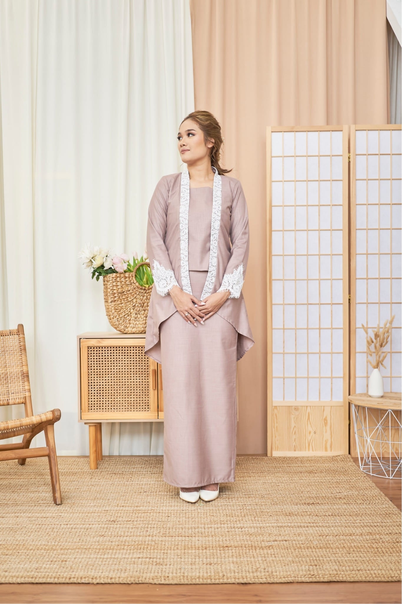 Kebaya Ayla (Rosewood)