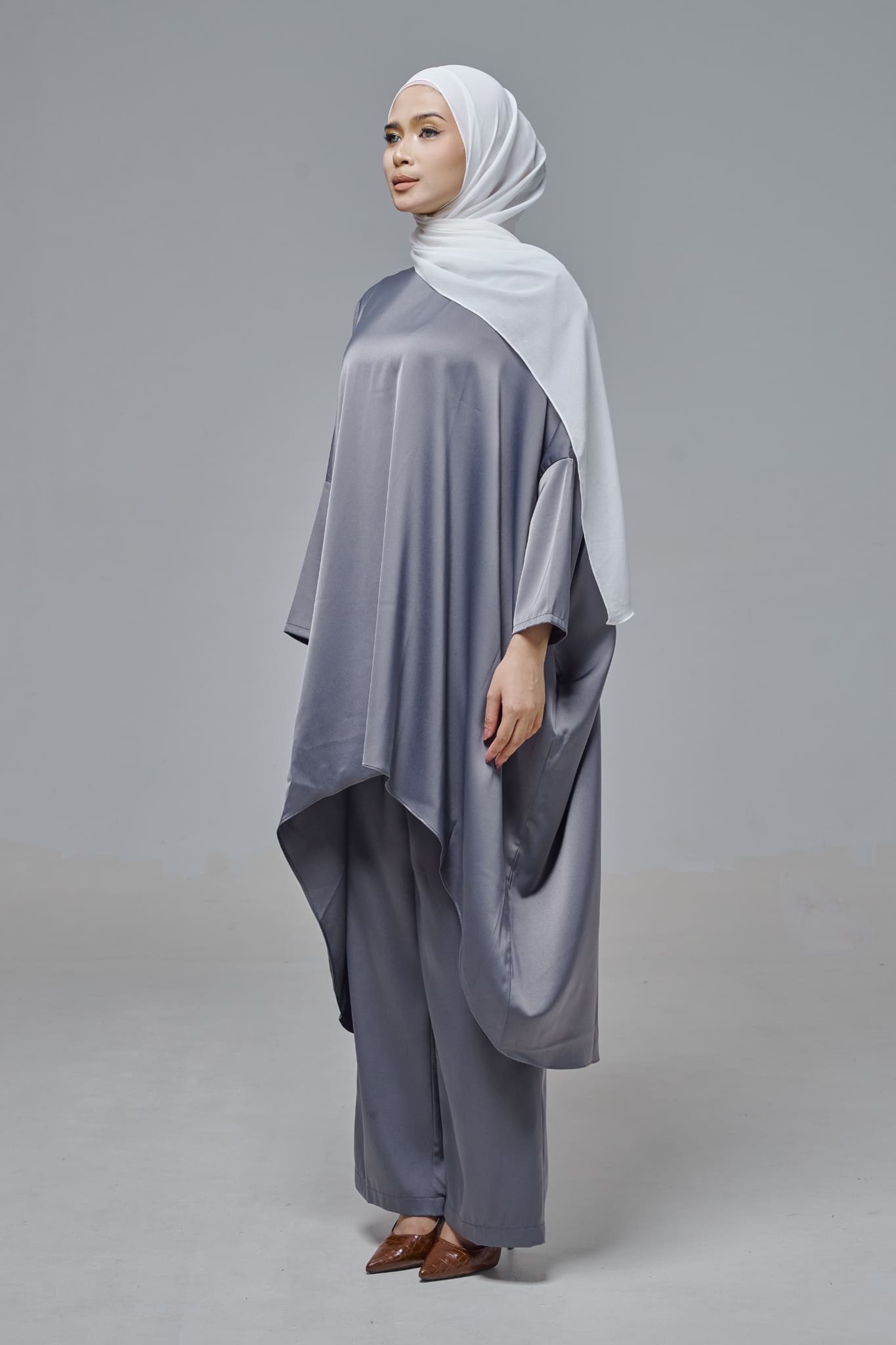 Medina Set in Charcoal Grey