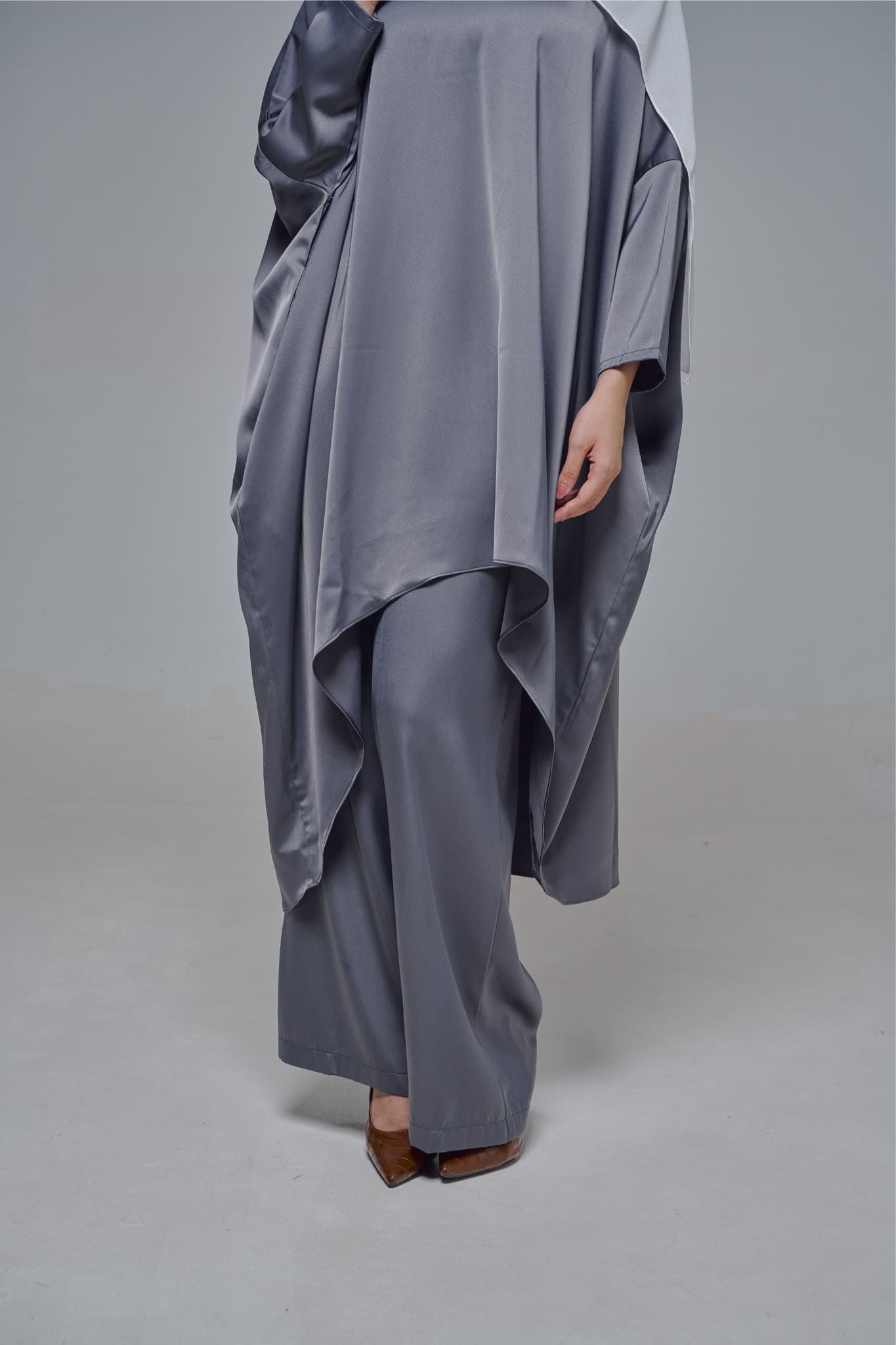 Medina Set in Charcoal Grey
