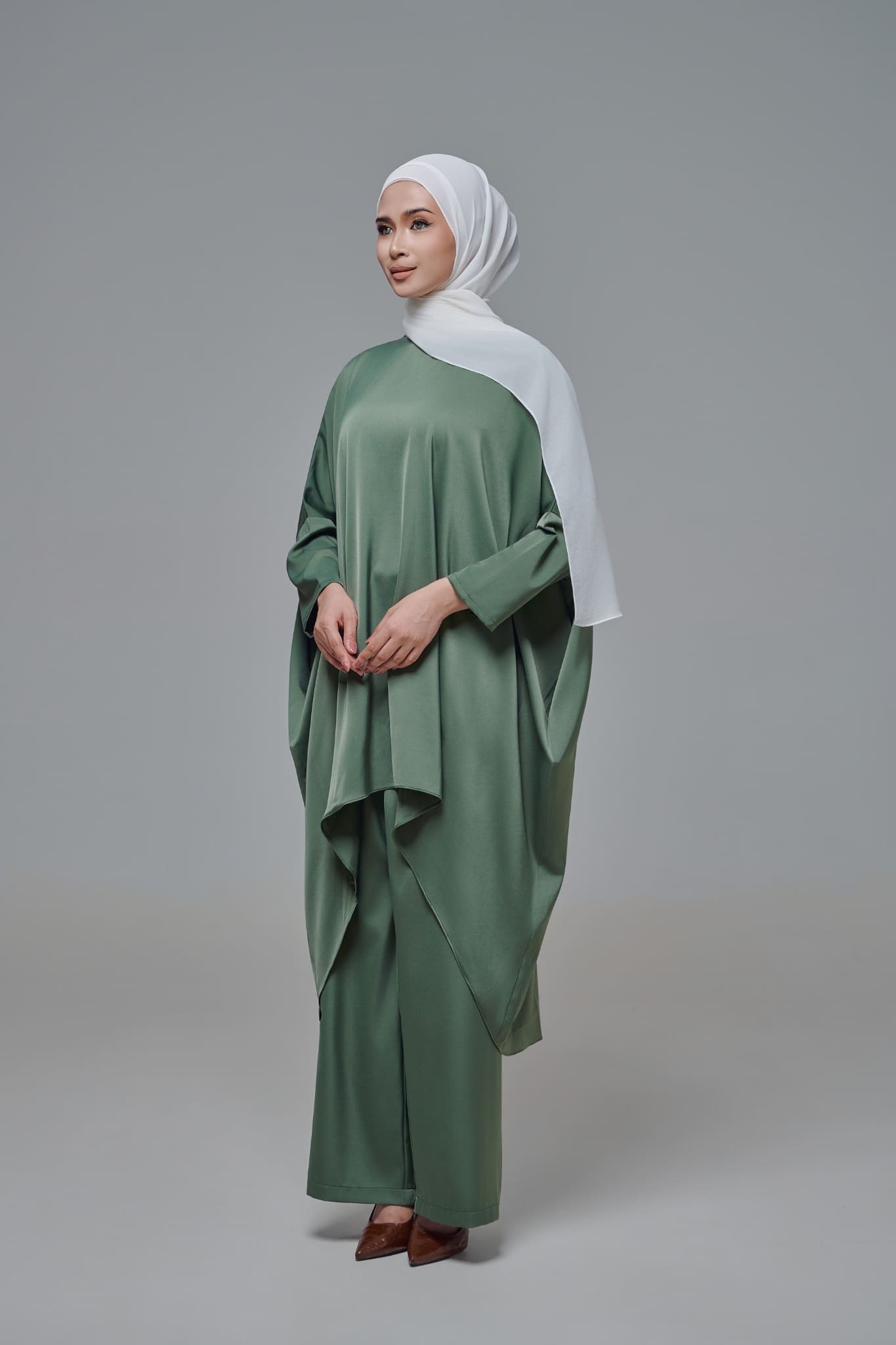 Medina Set in Forest