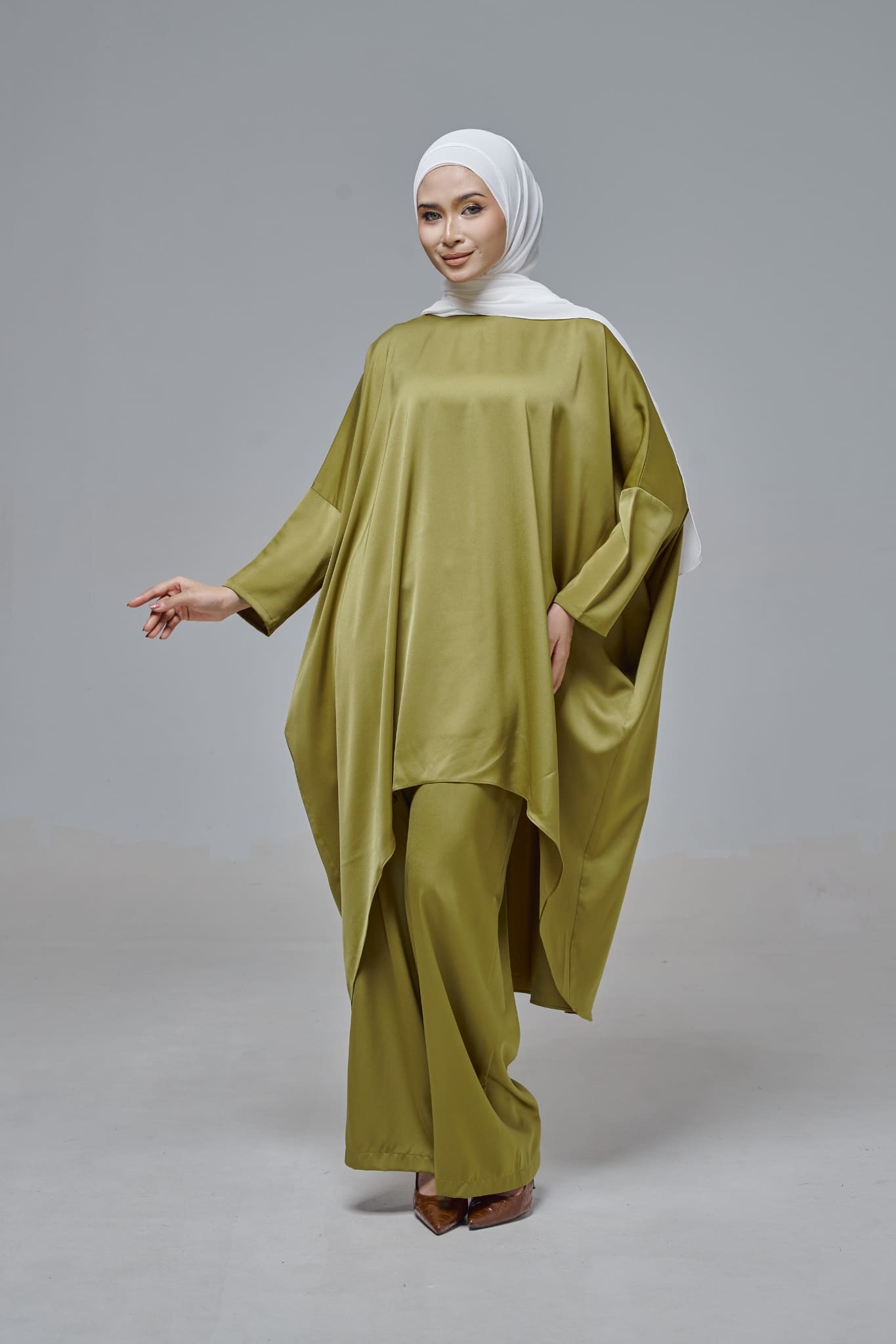 Medina Set in Golden Olive