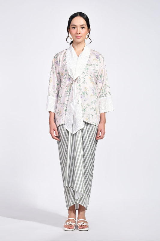 Kebarung Mentiung in Forest