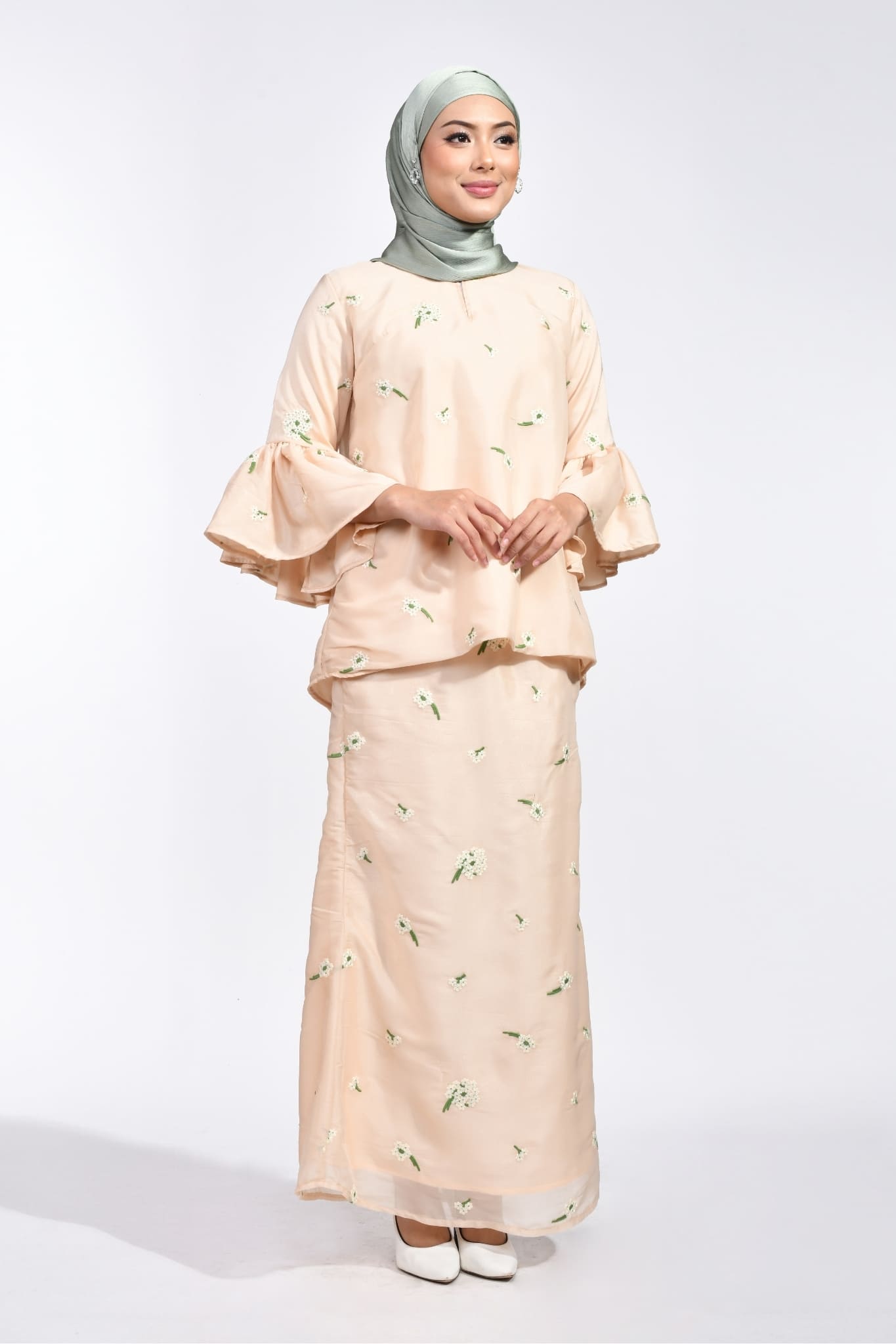 Kurung Melur in Embroidered Nude