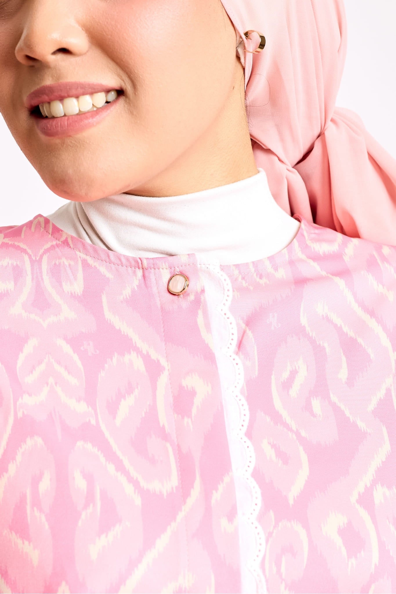 Kaia Adults Set in Etart Strawberry