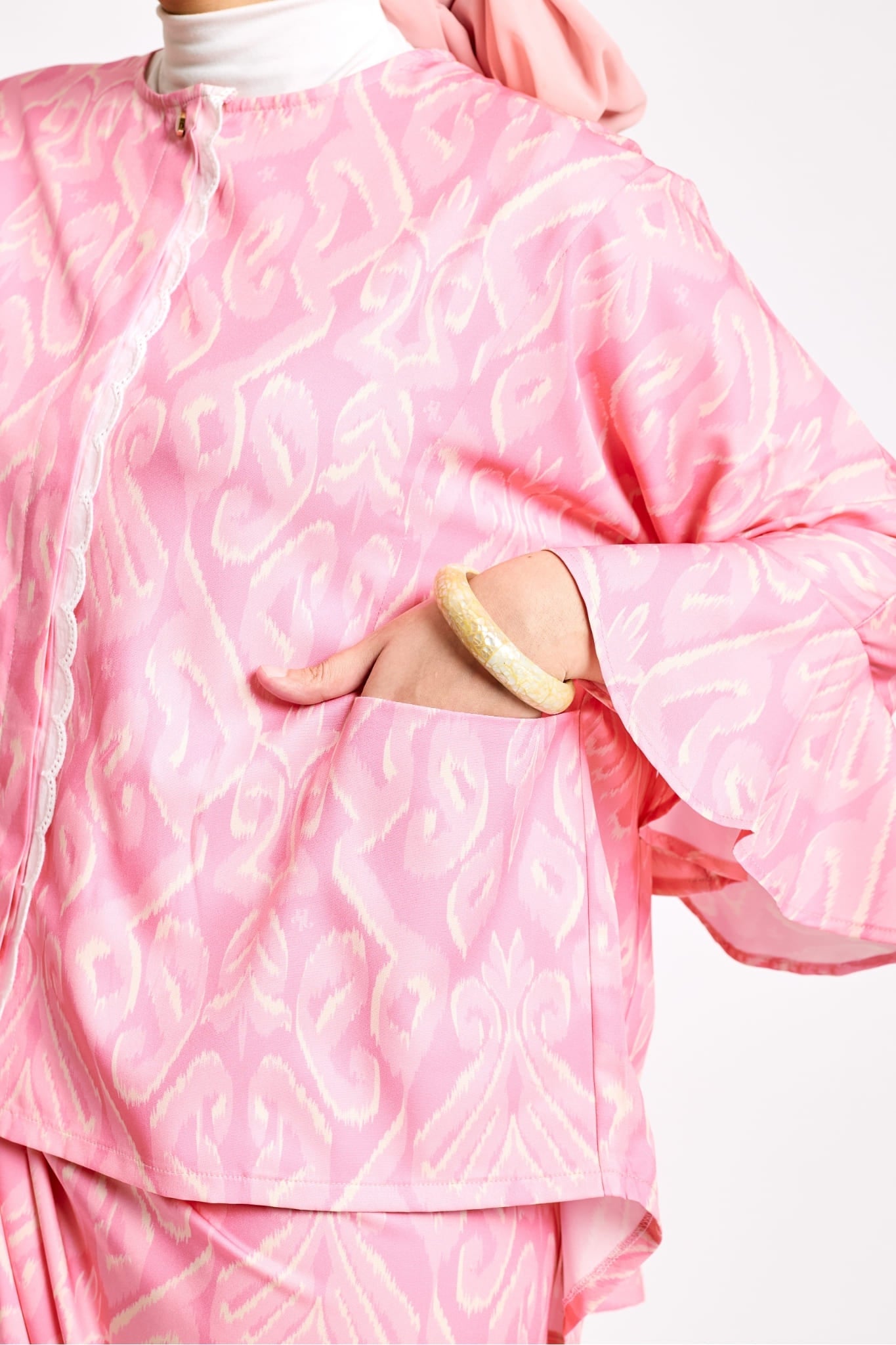 Kaia Adults Set in Etart Strawberry