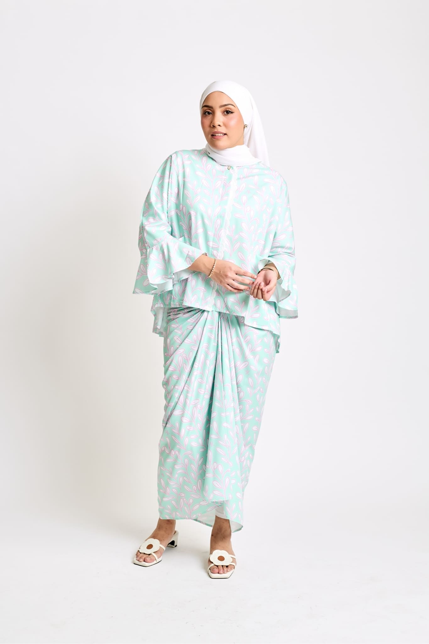 Kaia Adults Set in Frosted Mint