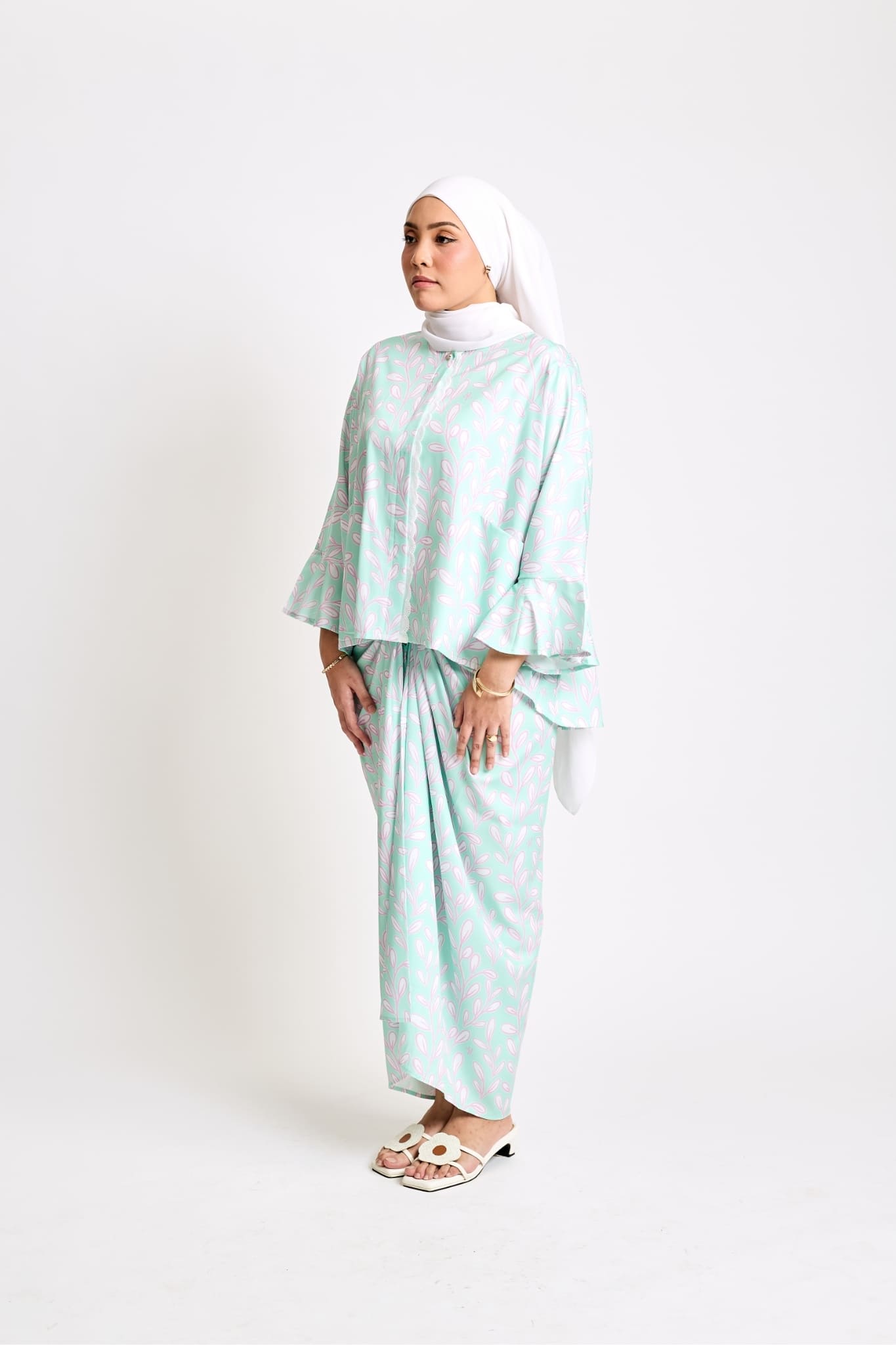 Kaia Adults Set in Frosted Mint