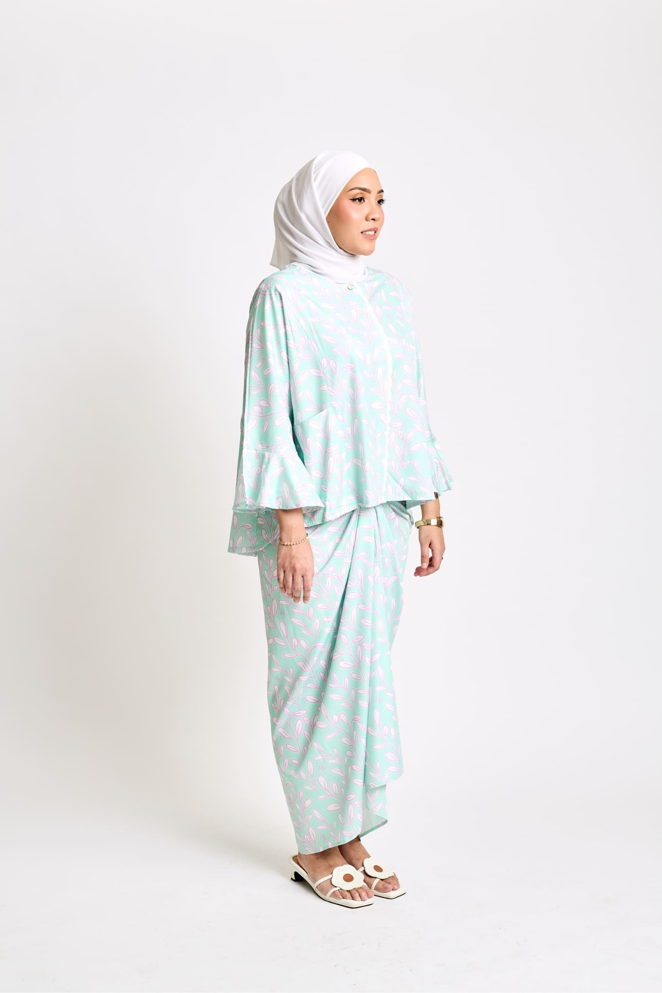 Kaia Adults Set in Frosted Mint