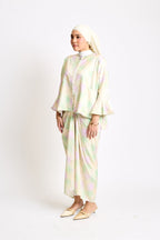 Kaia Adults Set in Matcha Crust