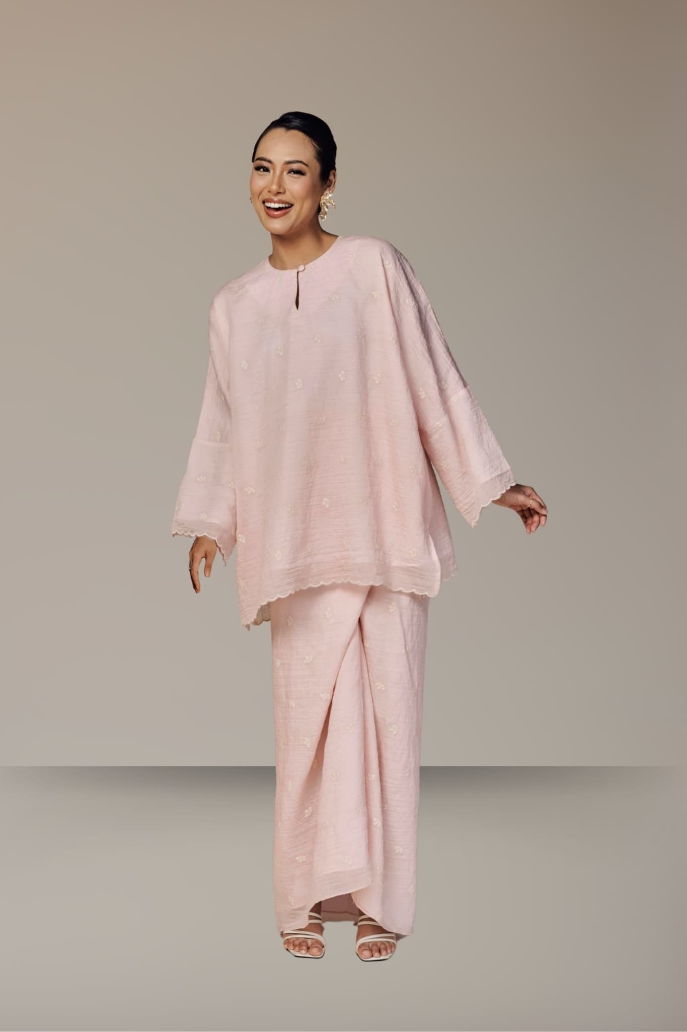 Kurung Kedah Suri : A Modern Classic
