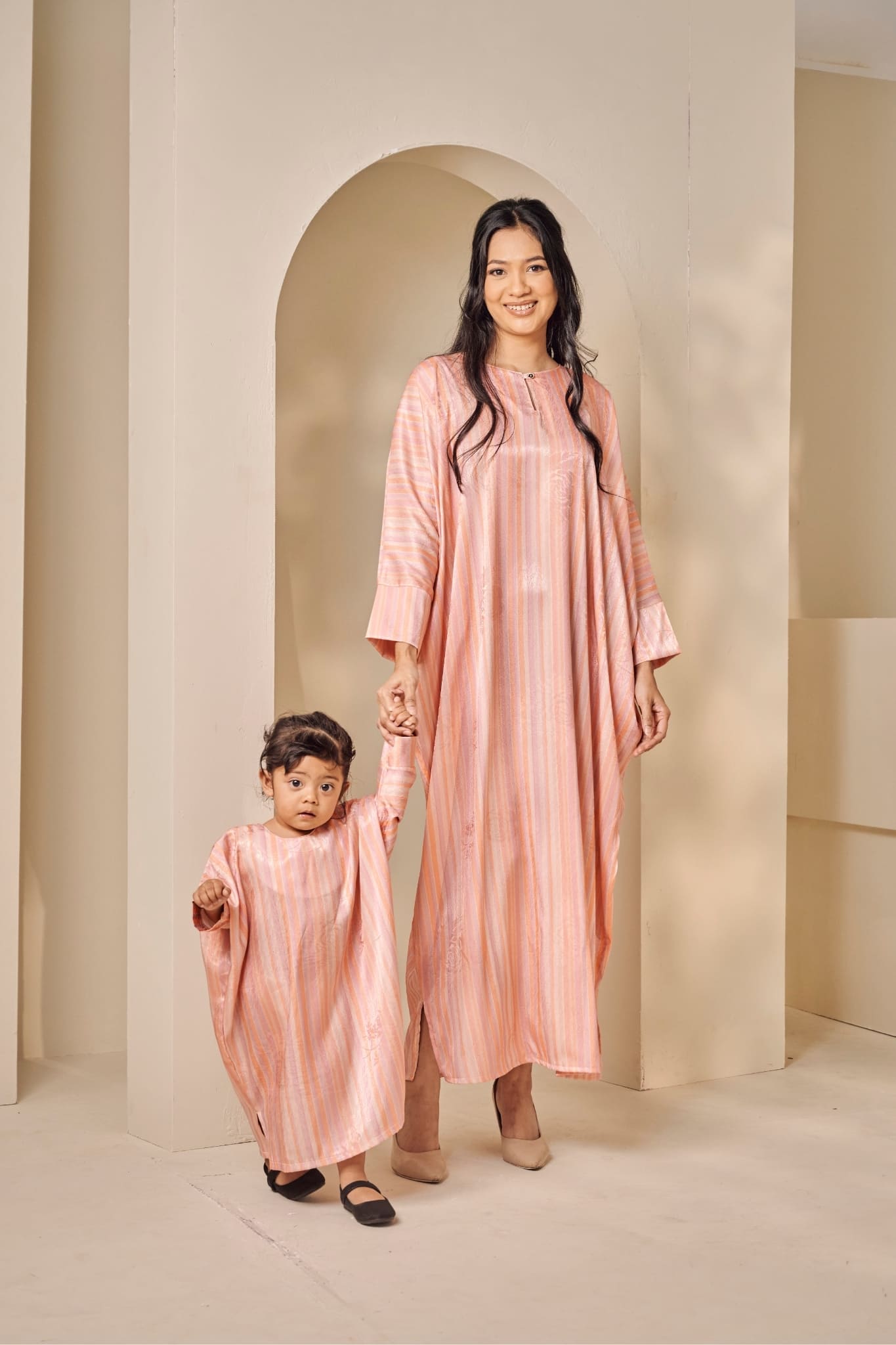 Little Jubah Ayla By Nurture the Label (Peach)