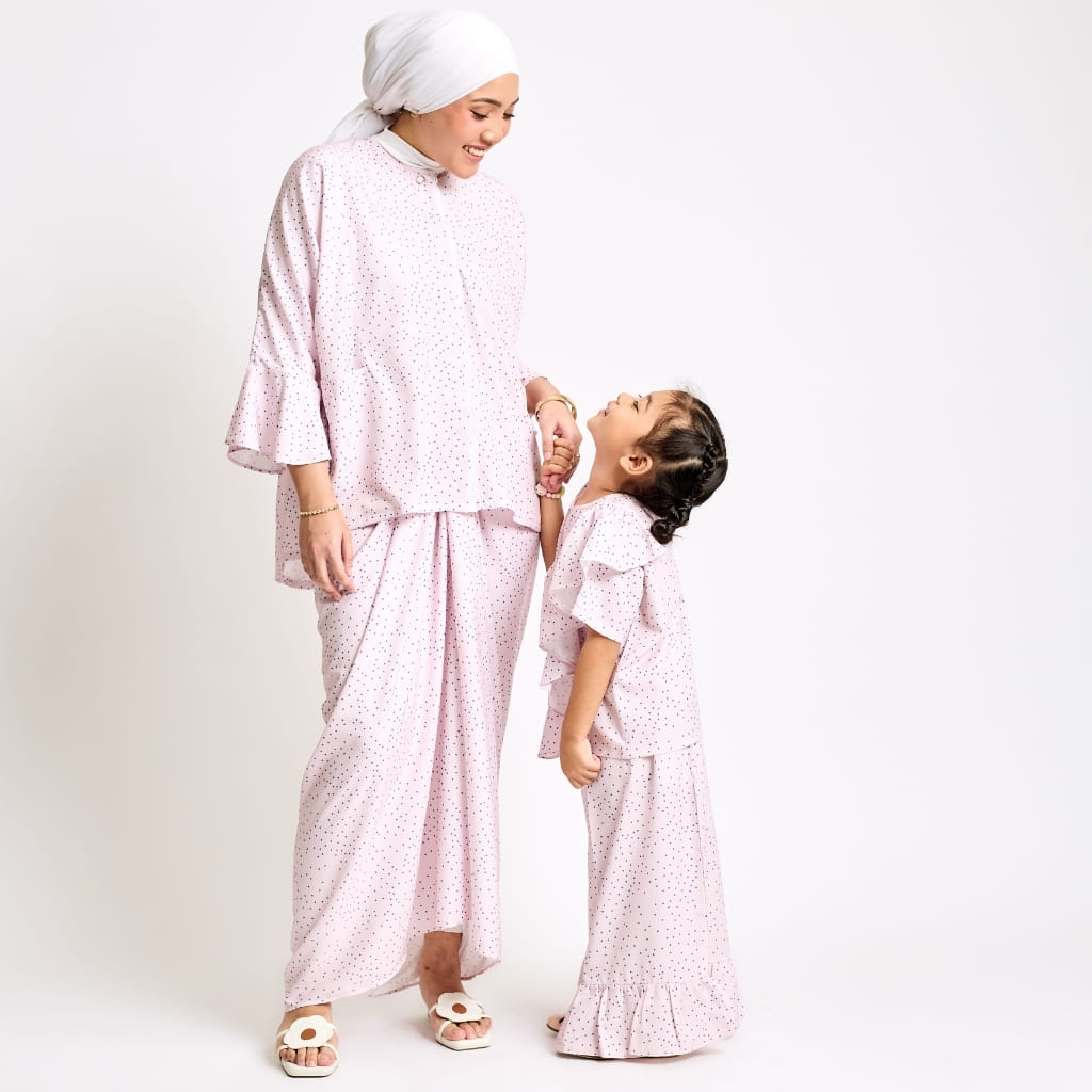 Little Kaia Set in Candy Floss Polka