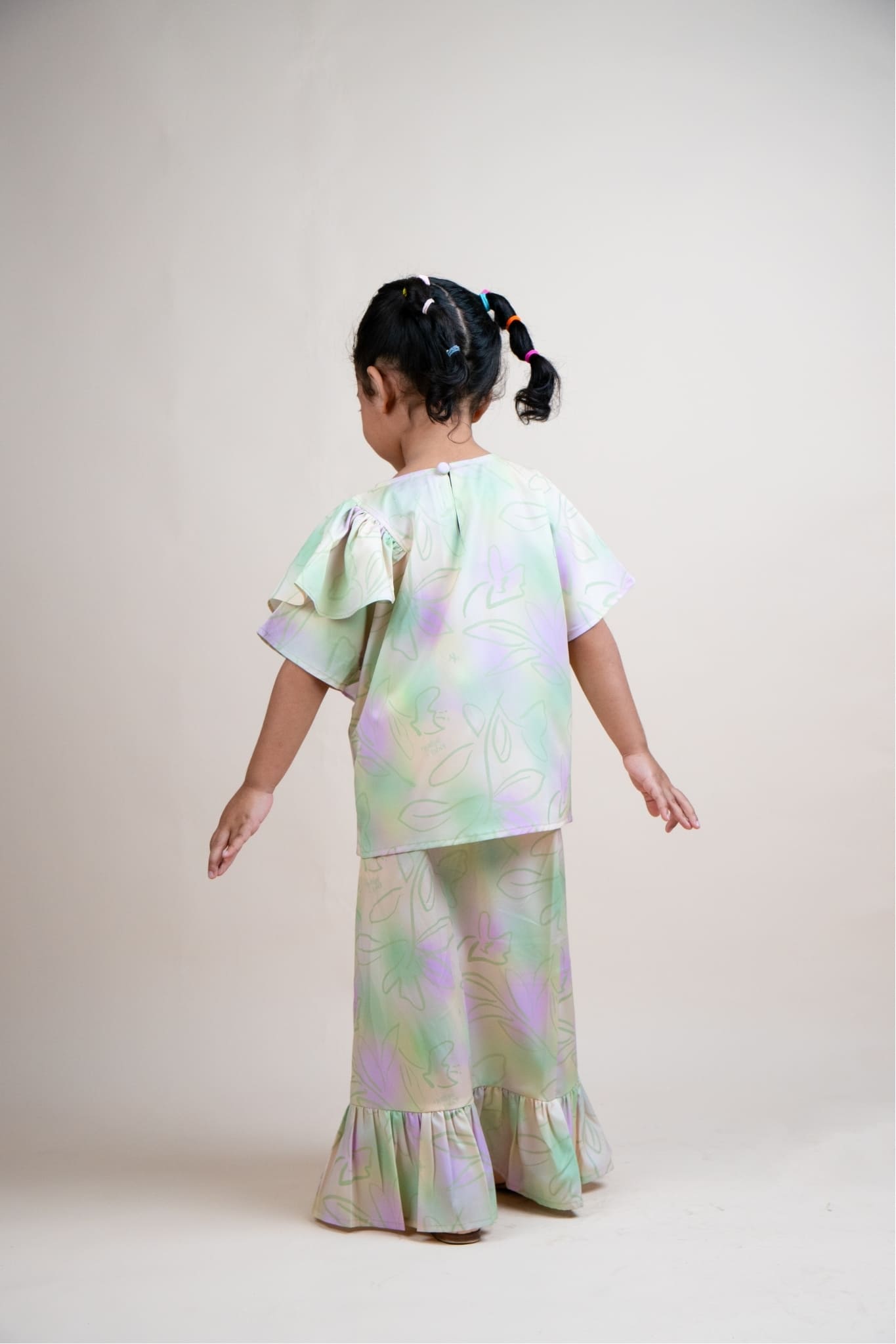 Little Kaia Set in Matcha Crust