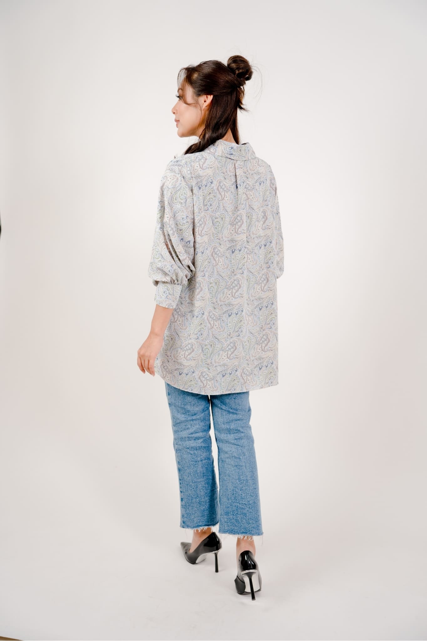 Maya Shirt in Blue Paisley