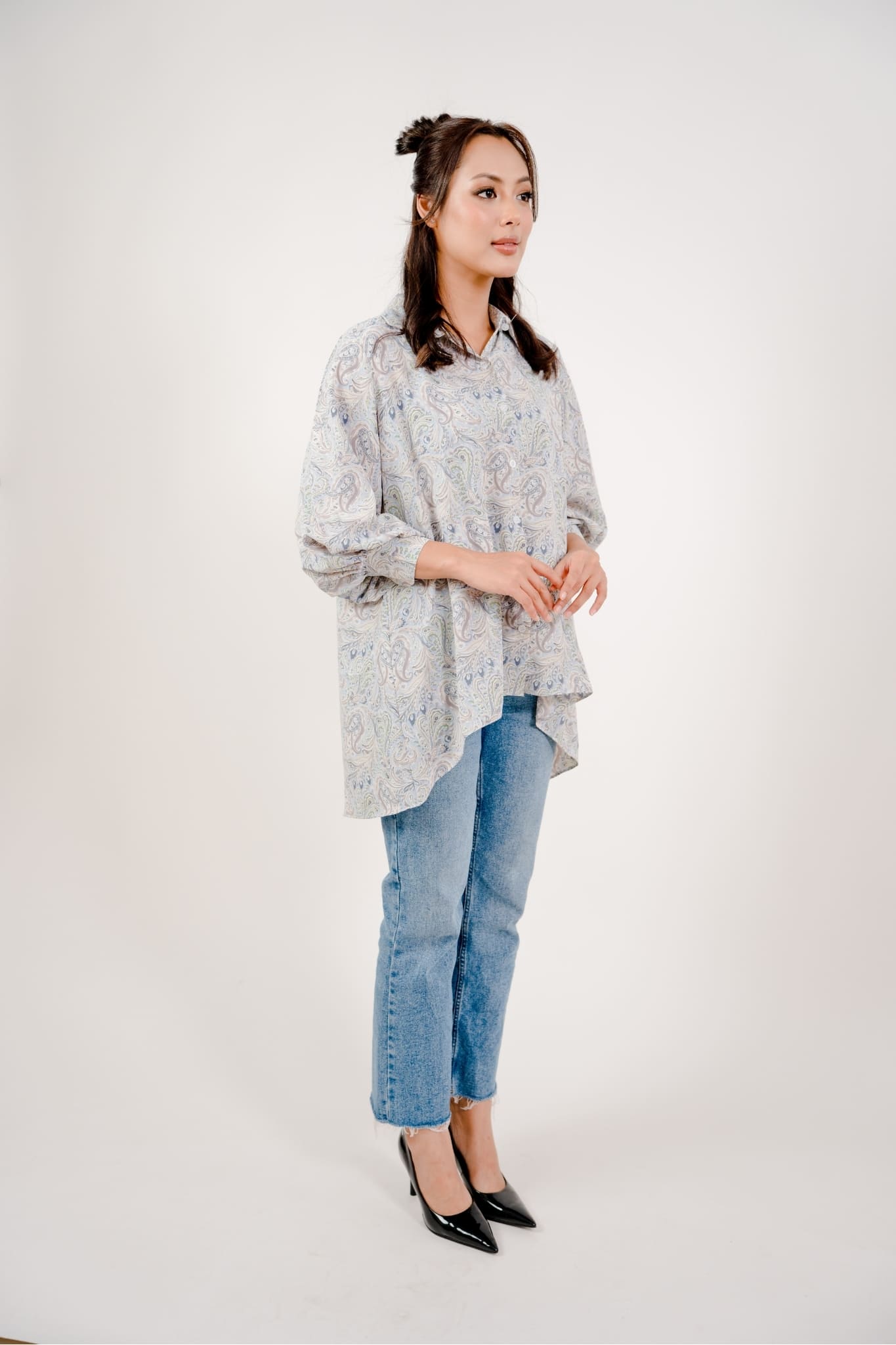 Maya Shirt in Blue Paisley