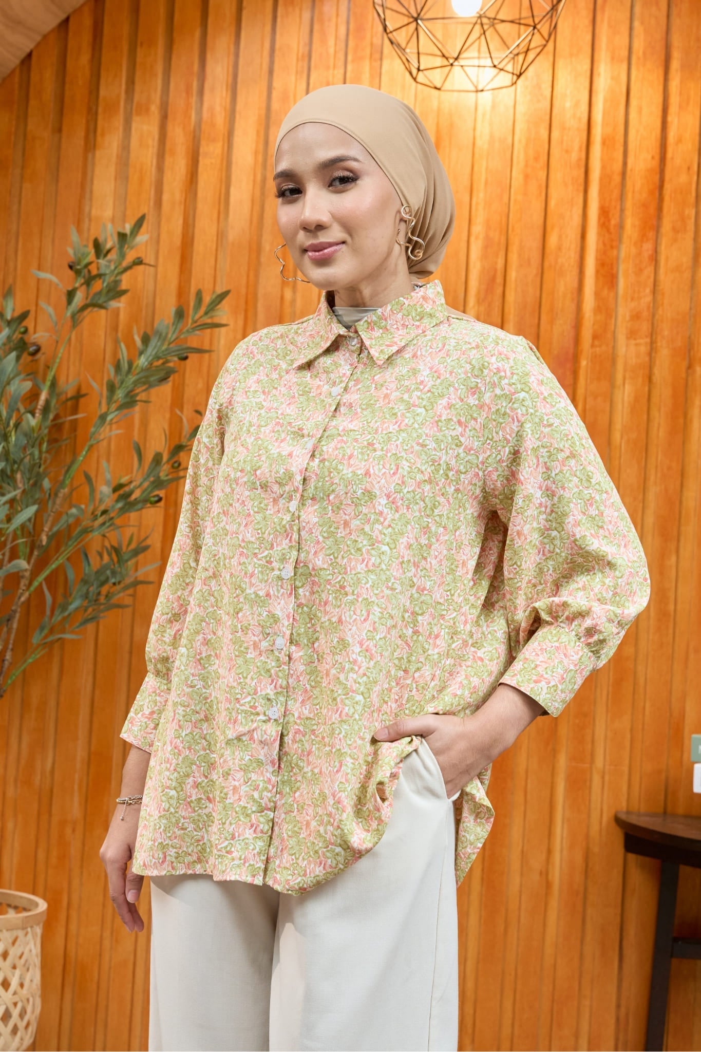 Maya Springtide Women's Shirt