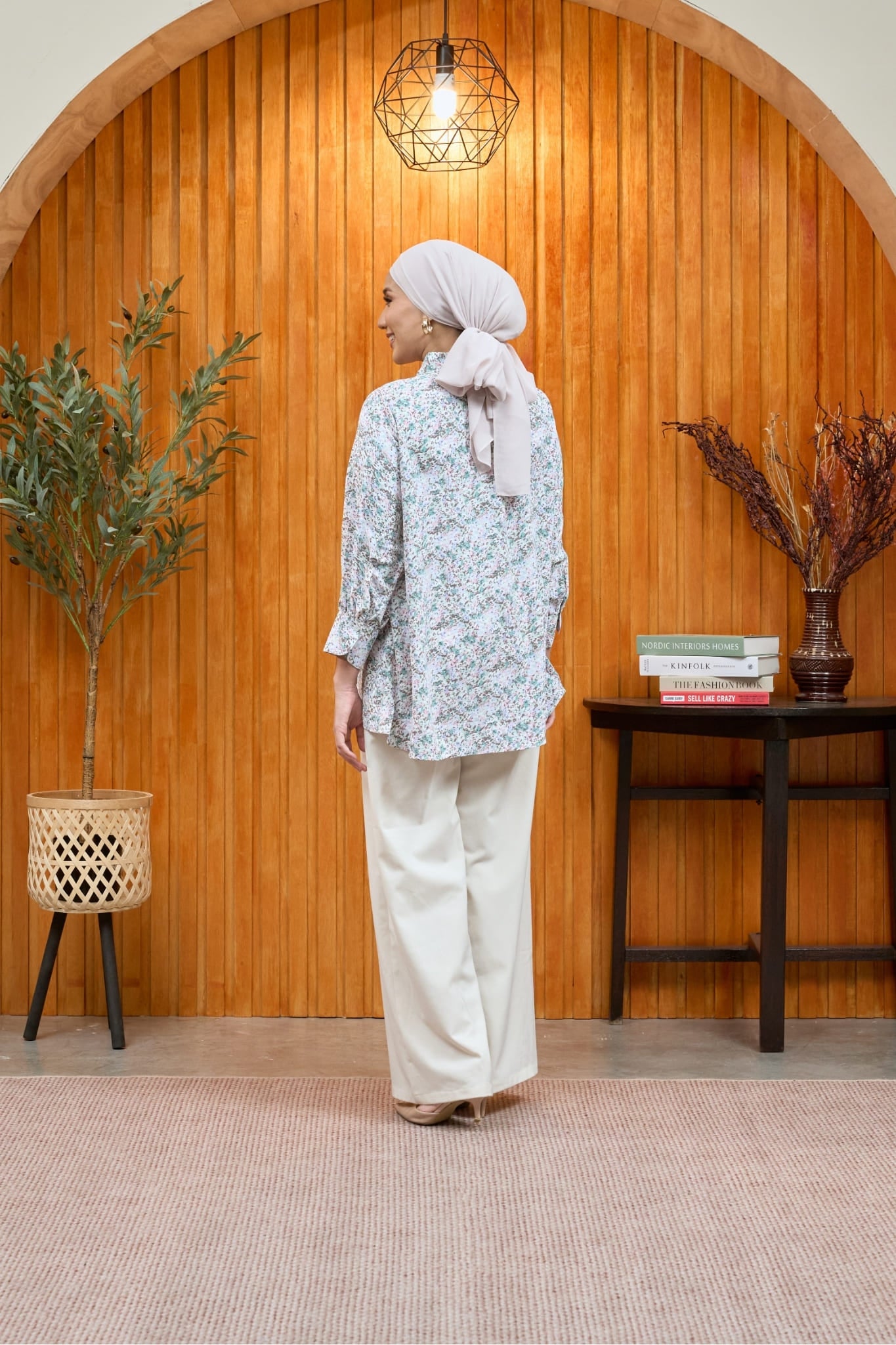 Maya Meadow Women's Shirt