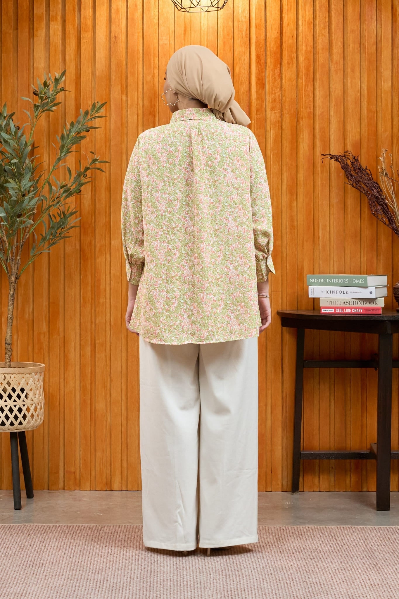 Maya Springtide Women's Shirt