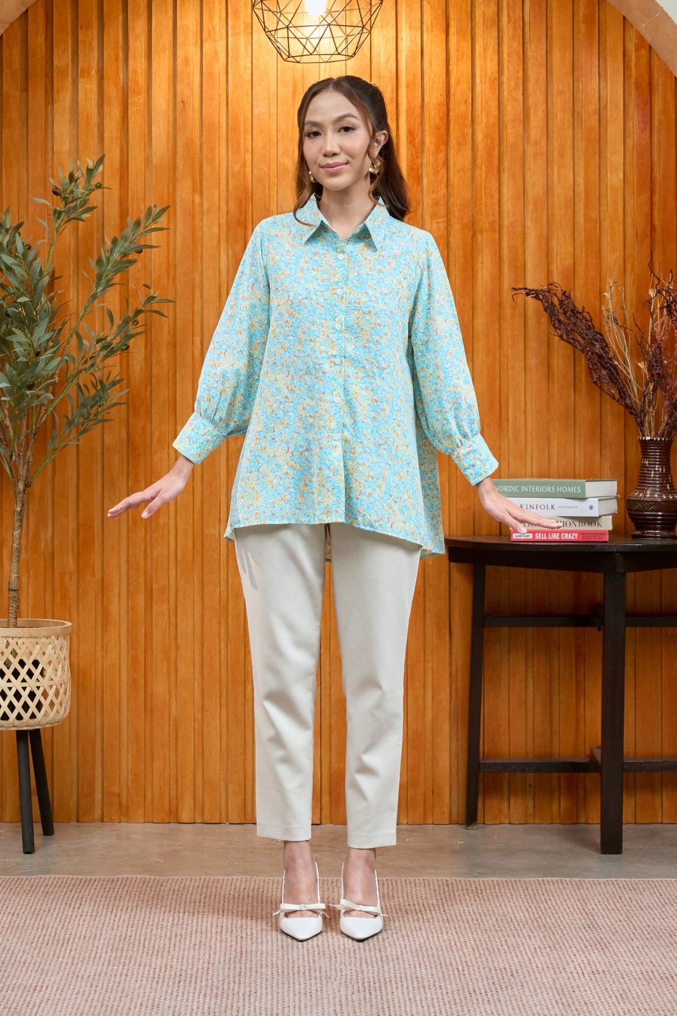 Maya Springtide Women's Shirt