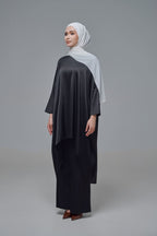 Medina Set in Solid Black